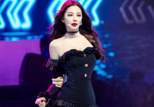 张雨绮采访吃瓜视频,揭秘明星幕后生活与真实态度