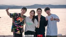 吃瓜比赛三人组视频