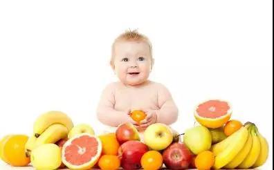 小孩儿吃瓜食品视频,萌态百出引网友爆笑