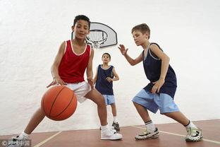 网红吃瓜打篮球视频,趣味横生篮球盛宴